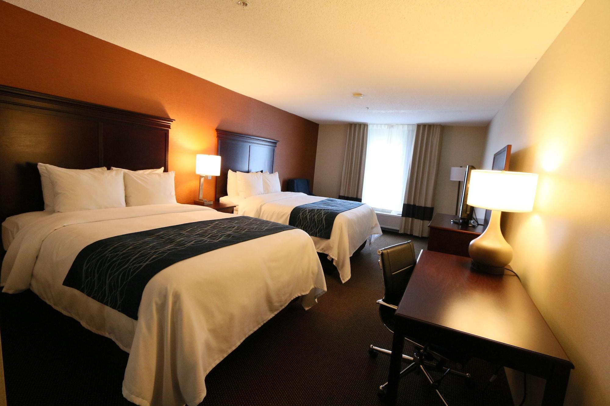 Comfort Inn & Suites Hutchinson Kültér fotó