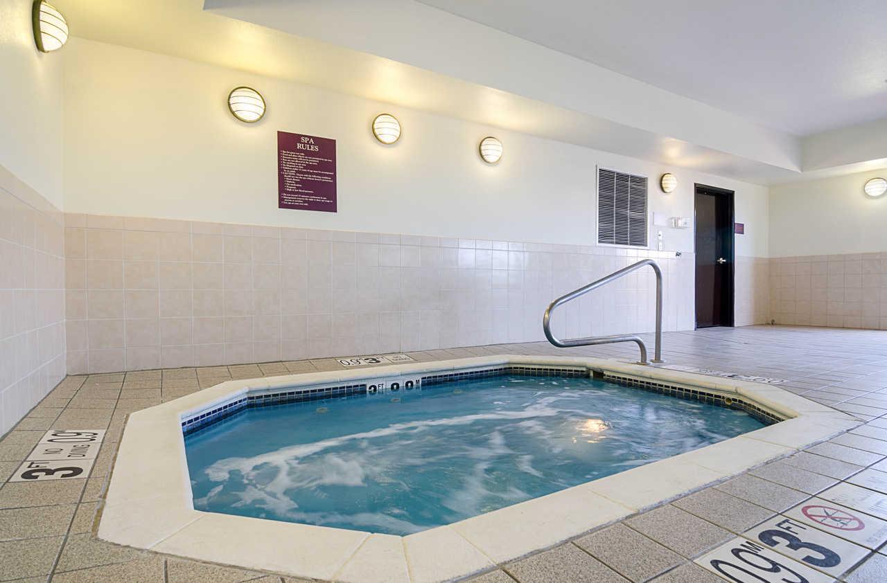 Comfort Inn & Suites Hutchinson Kültér fotó