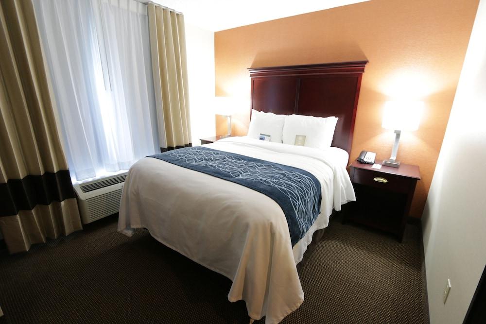 Comfort Inn & Suites Hutchinson Kültér fotó