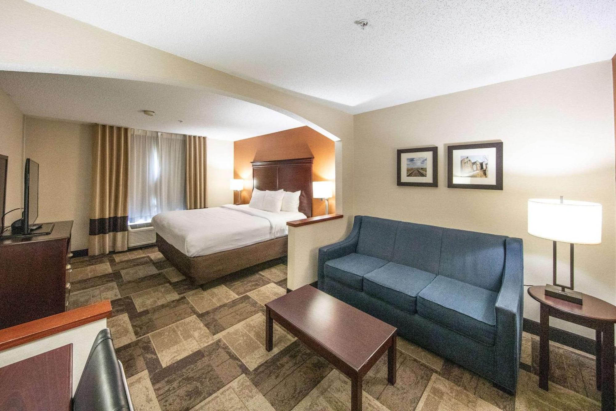 Comfort Inn & Suites Hutchinson Kültér fotó