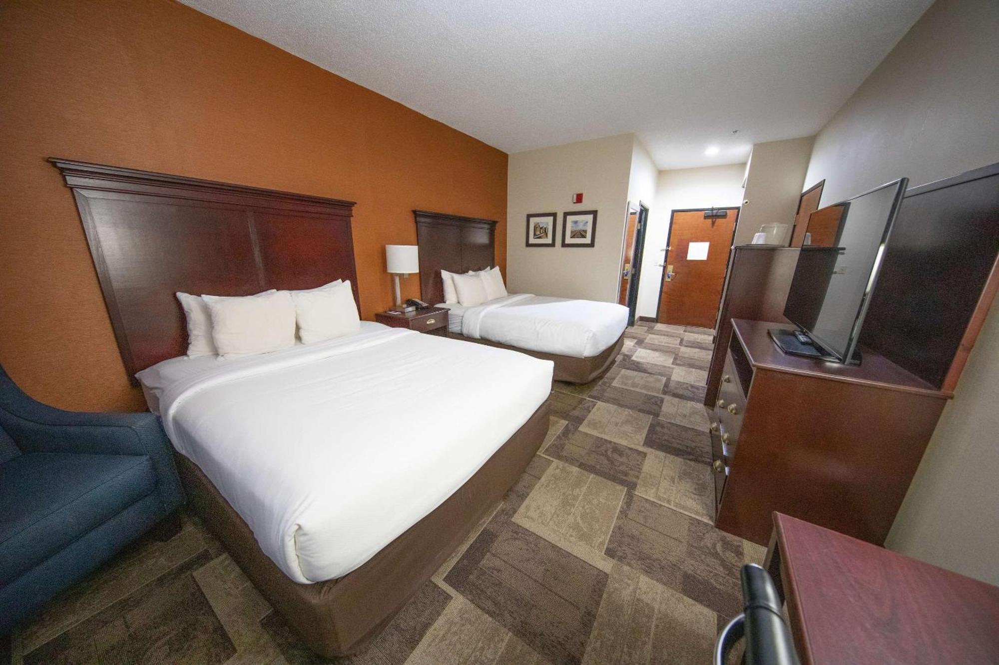 Comfort Inn & Suites Hutchinson Kültér fotó
