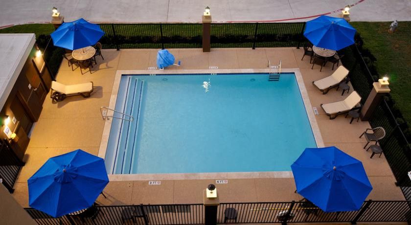 Comfort Inn & Suites Hutchinson Kültér fotó
